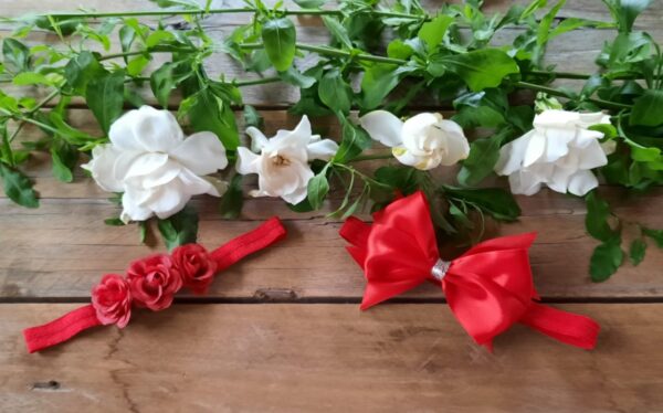 Vincha Para Beba de Elástico con Flores. - Image 4